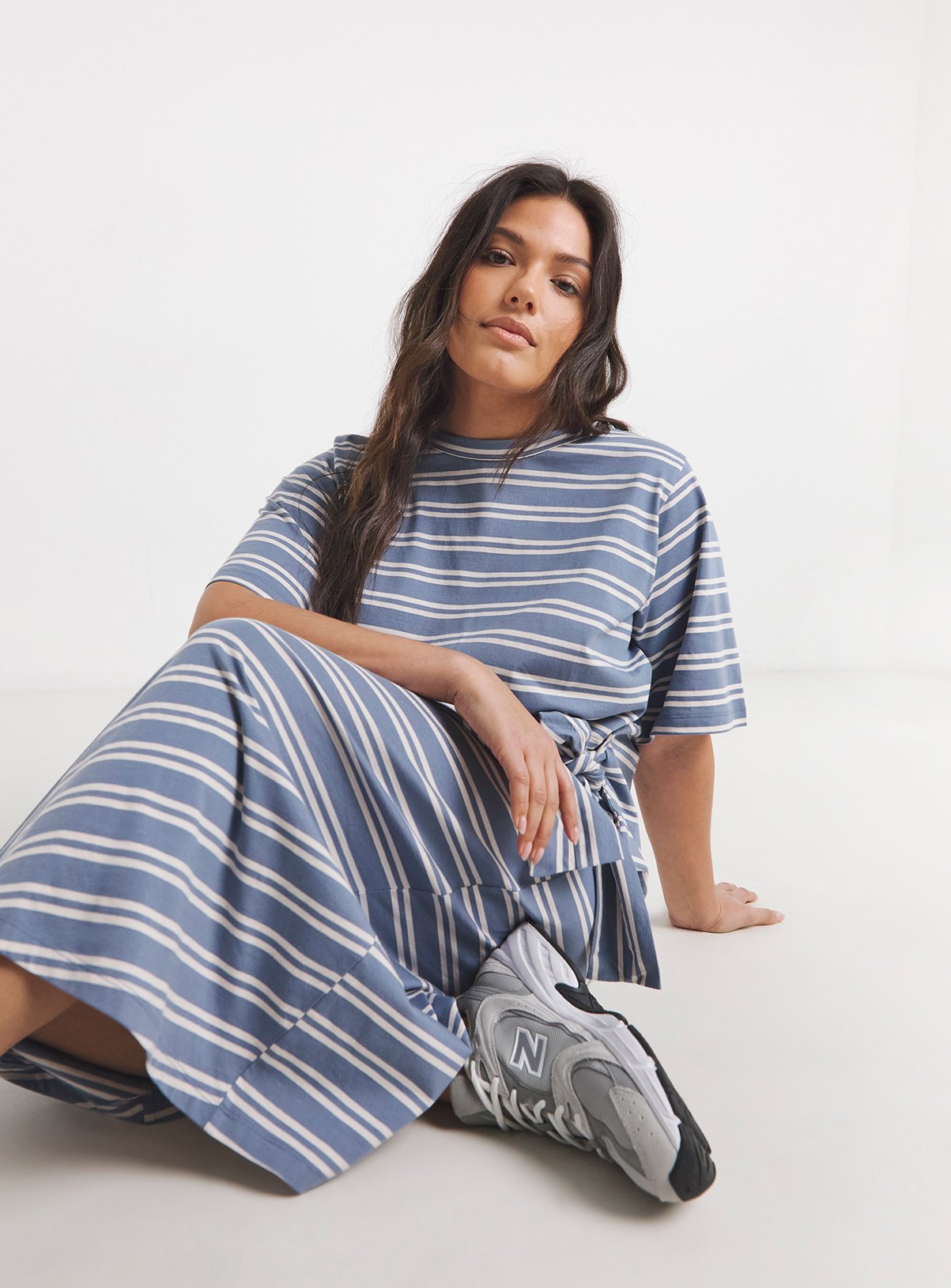 SIMPLY BE Stripe Jersey Midaxi Dress With Side Tie 26 - Image 3 thumbnail